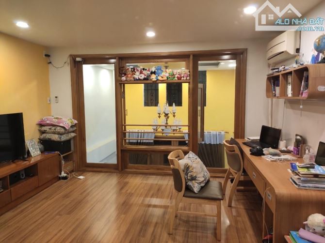 HẺM Ô TÔ TÂN BÌNH Hiệp Nhất gần Cách Mạng Tháng 8 50m2 4 tầng nhỉnh 9 tỷ - 1