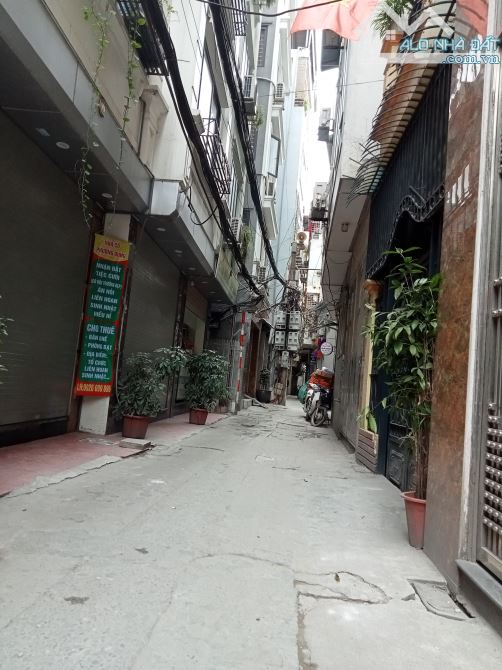 Bán nhà phố Quan Nhân Thanh Xuân, ngõ thông gần phố, 50m2x5 chỉ 9.95 tỷ - 1