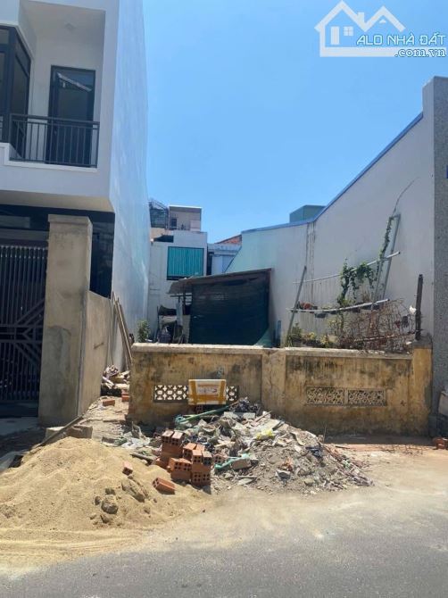 Bán đất mặt tiền đường Tản Viên trung tâm tp Nha Trang, khu vực bàn cờ P.Phước Hoà. 113,7m - 1