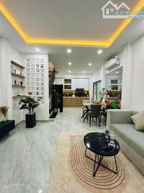 Nhà đẹp đường Nguyễn Trãi, Quận 5, 48m2 – Giá 3 tỷ 220, sổ hồng riêng - 1