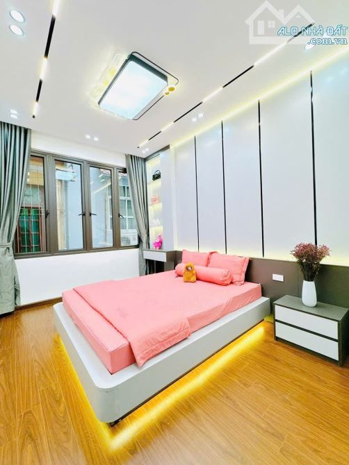 Sở Hữu Ngay Nhà Phân Lô Hoa Bằng - Gần Ô tô Giá Tốt, 52m2,mt 4,3m Giá 9 tỷ 1 - 1