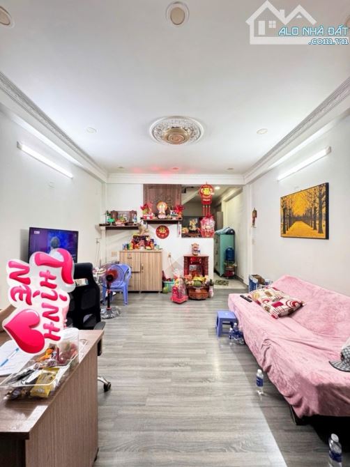 HẺM XE HƠI 5M  LÊ VĂN QUỚI - NGÃ TƯ 4 XÃ - NHÀ MỚI ĐẸP 2 TẦNG 3 PHÒNG NGỦ 42M2 CHỈ 4.35 TỶ - 1