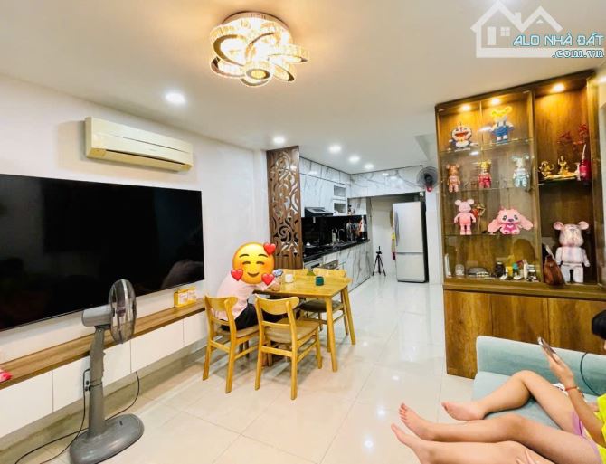 MẶT TI.Ề.N THỤT NGUYỄN TRỌNG TUYỂN - TRUNG TÂM PHÚ NHUẬN - NHÀ MỚI 38M2 4 TẦNG BTCT - 1