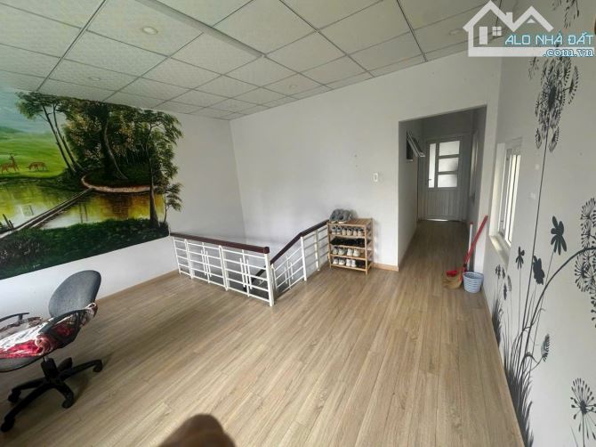 Nhà phố cạnh chợ Chi Lăng, phường 9, cách Hồ Xuân Hương 2km. - 1