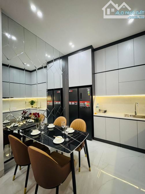 Bán gấp nhà Trần Bình, Cầu Giấy, nhà đẹp 4 tầng full nội thất, 35m, 4T, chỉ 8.6 tỷ. - 2