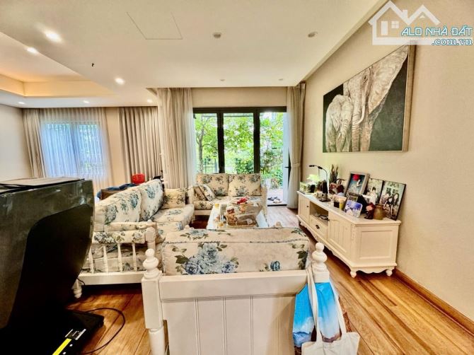 BÁN CĂN VILLA ĐẲNG CẤP TẠI THE MANOR CENTRAL PARK –  202M , MT 10M 69,5 Tỷ. - 2