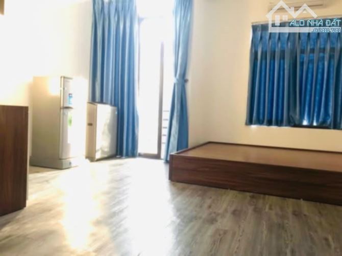 Bán toà CCMN Cầu Giấy dòng tiền 100tr/ tháng, DT 76m2 x 7 tầng x MT 6,5m gần phố, 17,2 tỷ - 2