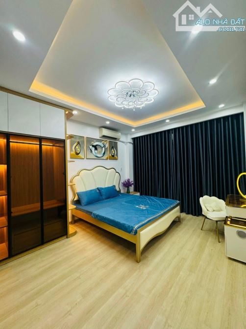 🌟BÁN NHÀ LÊ QUANG ĐẠO- 40M2 - MẶT TIỀN 4M- LÔ GÓC 2 THOÁNG - GẦN Ô TÔ - FULL NỘI THẤT - 2