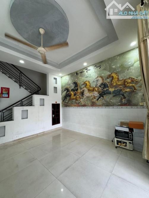 7.25 TỶ - 72M2 - HẺM XE HƠI - 3 TẦNG - PHƯỜNG 12 - GÒ VẤP - 2