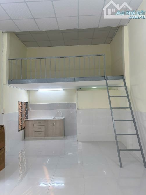 ần bán nhà Hẻm Xe tải Phú Thọ Hoà Khu kinh doanh vải tập trung dt 4.1 x19.2m. Giá 7.7 tỷ - 2