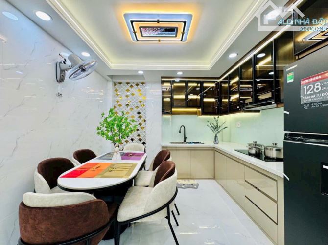 Nhà 66m2 Lê Văn Việt, Q9 - Gần VNVC Long Thạnh Mỹ. Xây 1 trệt 3 lầu. - 2