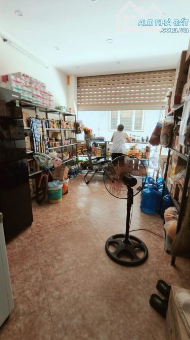 Bán nhà phố Quan Nhân Thanh Xuân, ngõ thông gần phố, 50m2x5 chỉ 9.95 tỷ - 2