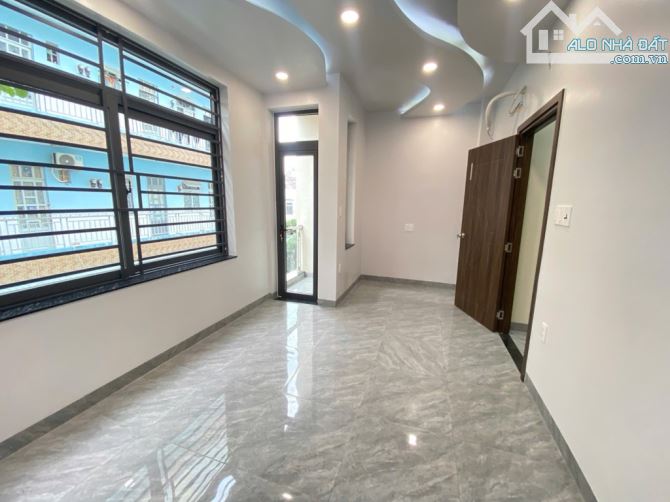 BÁN NHÀ MỚI BHH BÌNH TÂN-4LẦUBTCT-55M² -HXT7M -SÁT KÊNH THAM LƯƠNG-GẦN 26/3 -GIÁ 6.19TỶTL. - 2