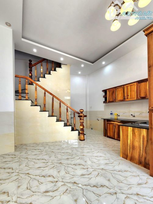 NHÀ TRỆT LẦU ĐẸP NHÁNH HẺM 135 ĐỒNG VĂN CỐNG GẦN TRỤC CHÍNH ĐVC, SIÊU THỊ LOTTE - 2