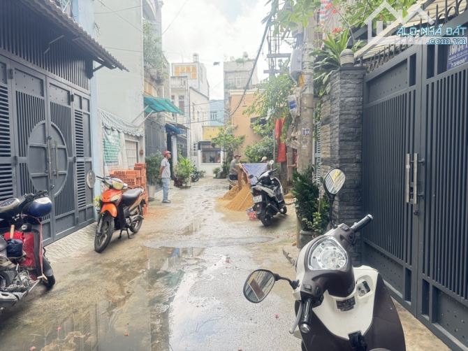 NHÀ ĐEP XUỐNG PHỐ. NHÀ ĐƯỜNG NGUYỄN DUY CUNG, P12 , GÒ VẤP, DT 52 M2, HXH TỚI CỦA. - 3