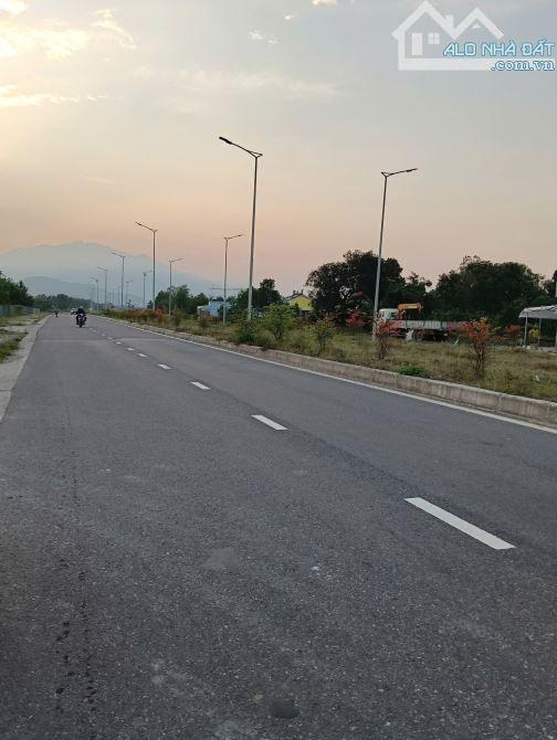 Đất mặt tiền đường nam kỳ khởi nghĩa, 167m2 đất ở ngang 6m. - 1