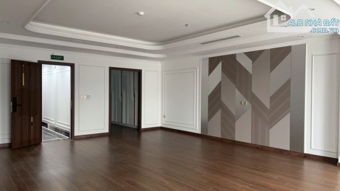 bán nhà phố Nguyễn Hoàng, P.Mỹ Đình, mặt tiền khủng, lô góc 2 mặt tiền - 3