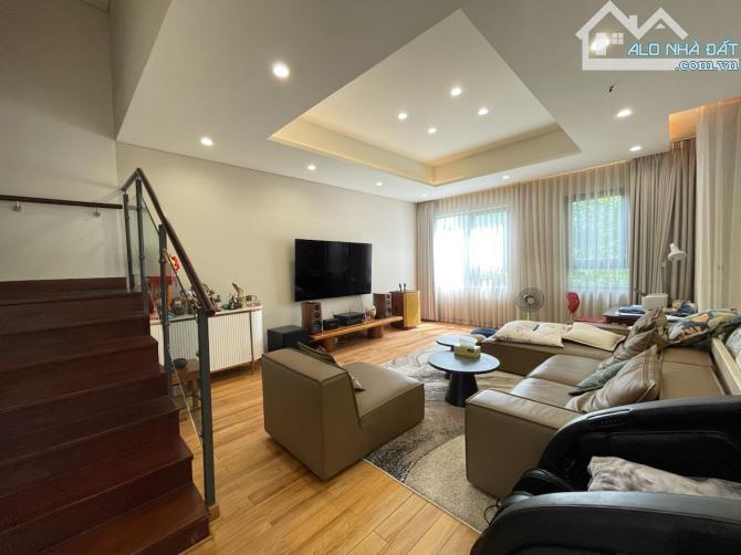 BÁN CĂN VILLA ĐẲNG CẤP TẠI THE MANOR CENTRAL PARK –  202M , MT 10M 69,5 Tỷ. - 3