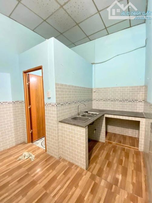 Nhà cấp 4 đang cho thuê, hẻm Nguyễn Thị Sóc, Hóc Môn, 700 triệu sang tên ngay - 3