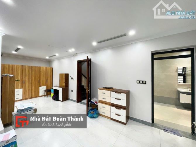 130m2 biệt thự 3 tầng view công viên gần vòng xuyến Lê Hồng Phong - 3