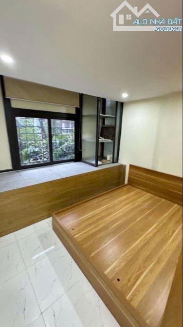 Nhà mới đẹp gần phố - ngõ nông rộng nội thất đẹp - đầy đủ công năng dân trí cao an sinh đì - 4