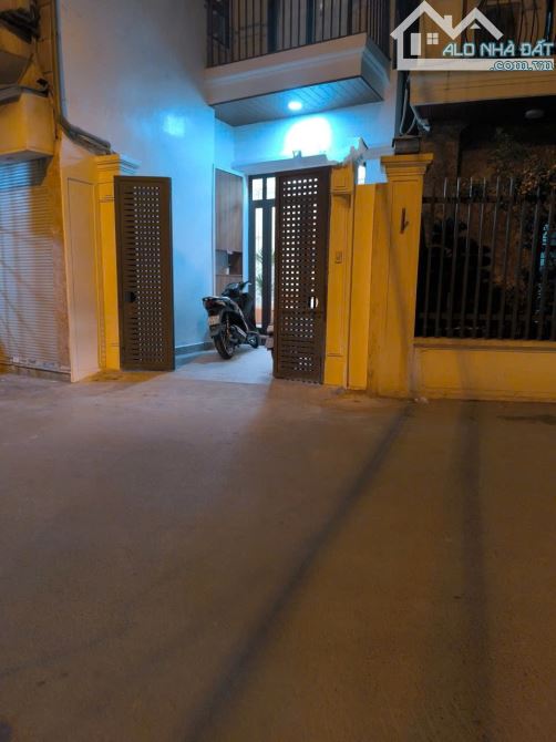 [ĐỪNG BỎ LỠ] Nhà Kim Giang — Chủ Nhà Làm Bác Sĩ, Cần “Chia Tay” Vì Chuyển Ctác - 4