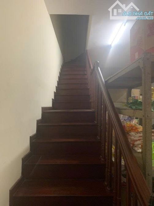 Cần bán gâp nhà  mặt ngõ Lạc Long Quân 80m2, 5T, gần hồ tây, ô tô tránh, kinh doanh tốt - 4