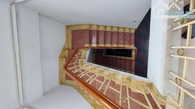 💒Đề Thám ,P.Cầu Ông Lãnh, Q1. DT 3,5 x 20, 5 tầng. Giá 20 tỷ TL.  NHÀ HIẾM BÁN - HẺM VIP - 4