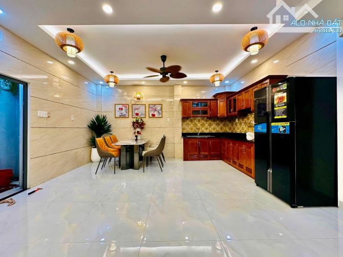 Bán nhà Bình thạnh p.12 DT:4x18 KC:5 tấm giá:12 tỷ tl ngay cx chu văn an - 4