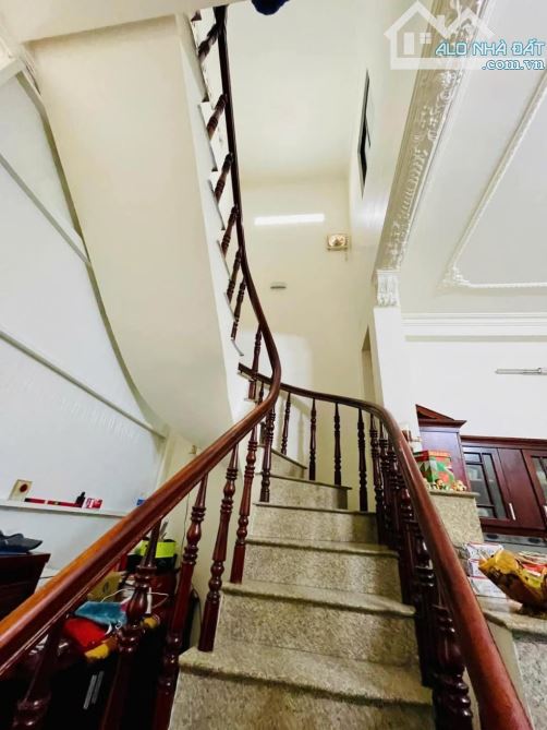 Liên hệ ; Thạch  để xem nhà và gặp Chủ - 4