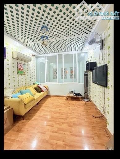 (Hiếm) Nhà 5 tầng Khu VIP Bành Văn Trân xách vali vào ở ngay, nhỉnh 5 ti. - 4