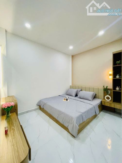 Bán nhà 70m2 Huỳnh Tấn Phát, Phú Thuận, Q7. Gần cầu Phú Mỹ, giá 4 tỷ150 - 5