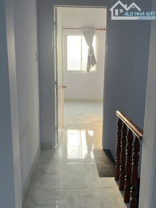 Bán nhà lầu Mỹ Hạnh Bắc 112m2 giá 1ty4 đẹp kiên cố đầy đủ công năng - 5