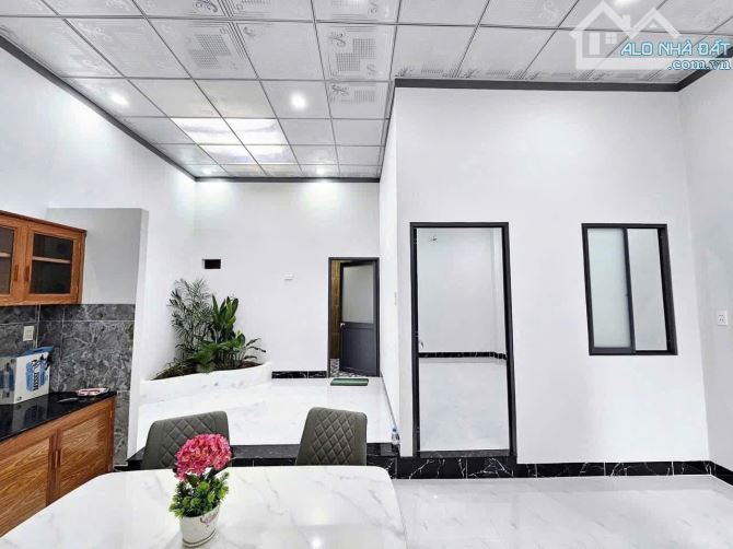 Bán nhà Nguyễn Thị Đặng, Q12 ,giá: 2 TỶ 060TR tỷ/75,8m2, sổ riêng,kinh doanh sầm uất - 5