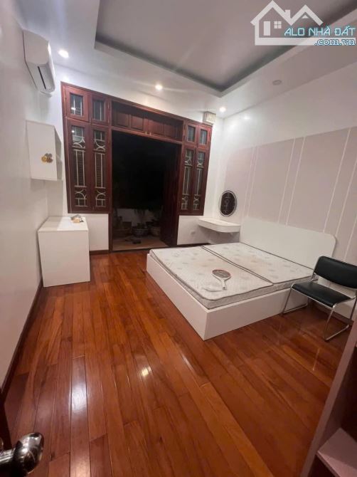 Cho thuê nhà riêng Nguyễn Ngọc Nại, ngã tư Sở DT 65 m2 x 4 tầng ô tô đỗ cửa 20 triệu/tháng - 5
