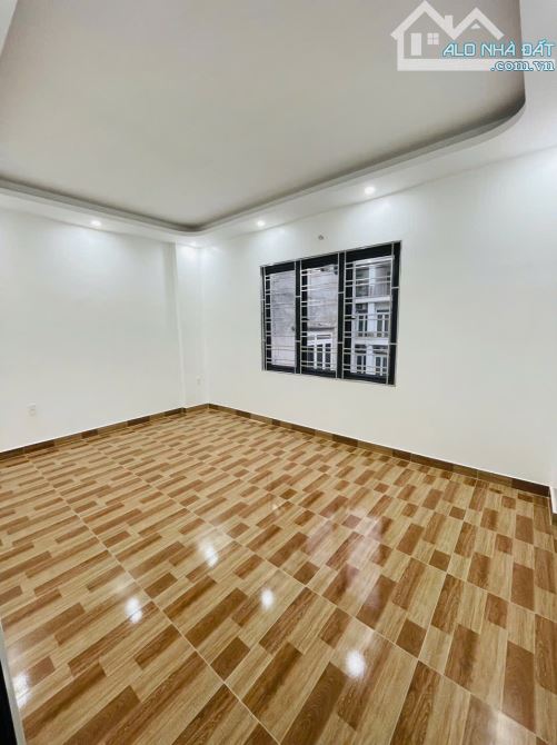 BÁN NHÀ 46m x 4 TẦNG CHỢ ĐÔN THIÊN LÔI LÊ CHÂN 46M GIÁ 3,85 TỶ Ô TÔ ĐỖ CỔNG - 5