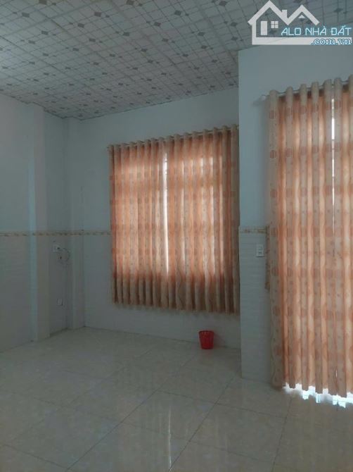 NGAY HÀ HUY GIÁP - MẶT TIỀN THẠNH XUÂN 40 - 100M2 - 2 TẦNG - GIÁ 5,2 TỶ - 6