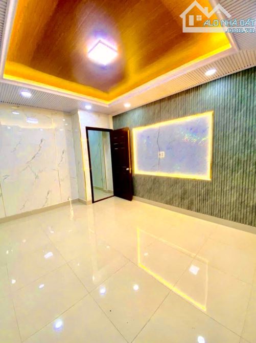HẺM BA GÁC TẬN CỬA - 51M2, 3 PHÒNG NGỦ, GIẾNG TRỜI THÔNG THOÁNG - PHƯỜNG 1, QUẬN 8 - 6