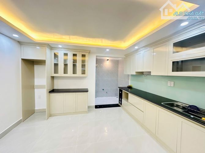 🕌:  bán nhà 4 tầng khu phân lô phạm Tử nghi, Thiên Lôi, 🚘 đỗ cửa ngày đêm 💸 : 5,25 tỷ ( - 6