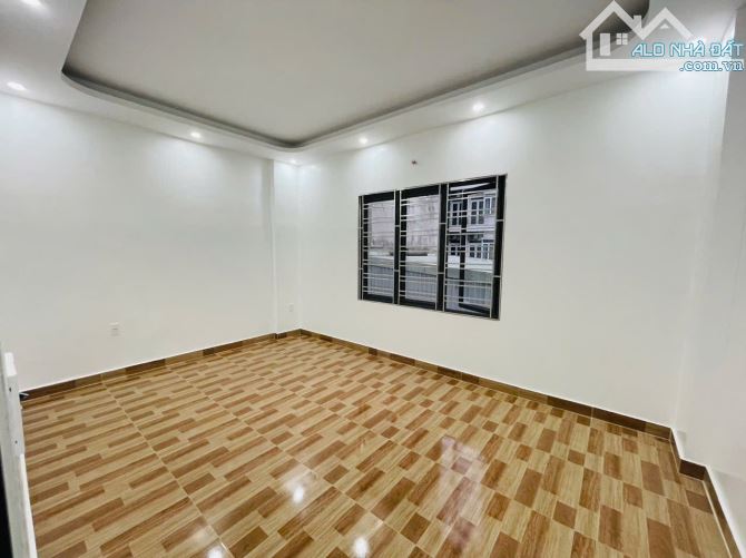 BÁN NHÀ 46m x 4 TẦNG CHỢ ĐÔN THIÊN LÔI LÊ CHÂN 46M GIÁ 3,85 TỶ Ô TÔ ĐỖ CỔNG - 7
