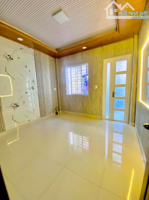 HẺM BA GÁC TẬN CỬA - 51M2, 3 PHÒNG NGỦ, GIẾNG TRỜI THÔNG THOÁNG - PHƯỜNG 1, QUẬN 8 - 7