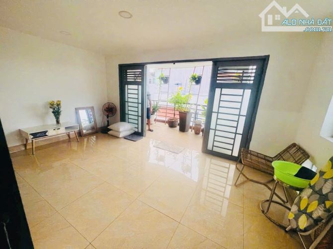 KHU PHÂN LÔ CAO CẤP 4 TẦNG-DT 5.2Mx17M-GÓC 2 MẶT TIỀN-PHAN HUY ÍCH-TRƯỜNG CHINH TÂN BÌNH - 8