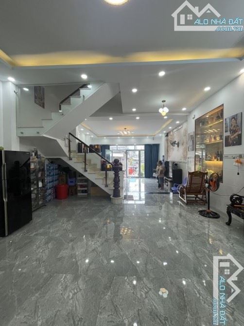 Bán Nhà An Dương Vương,3 Tầng,Đường 6M Thông,Nhà Đẹp,Ở Ngay,4x17,Nhỉnh 4 Tỷ (BT12)