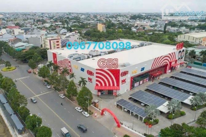 Bán gấp 2 dãy phòng trọ mặt tiền  đông hoà TP. dĩ an dt 250m2 hia nhỉnh 7 tỷ xíu