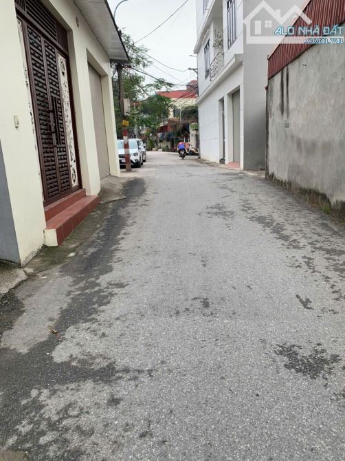 Bán lô thổ cư vũ ninh dt 70m mt 4.5m hướng nam giá 2.65 tỷ