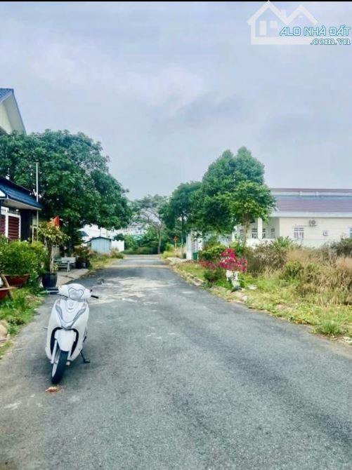 bán gấp đất khu gió ngàn KP6 thị trấn củ chi 10m ngang giá cực rẻ - 1