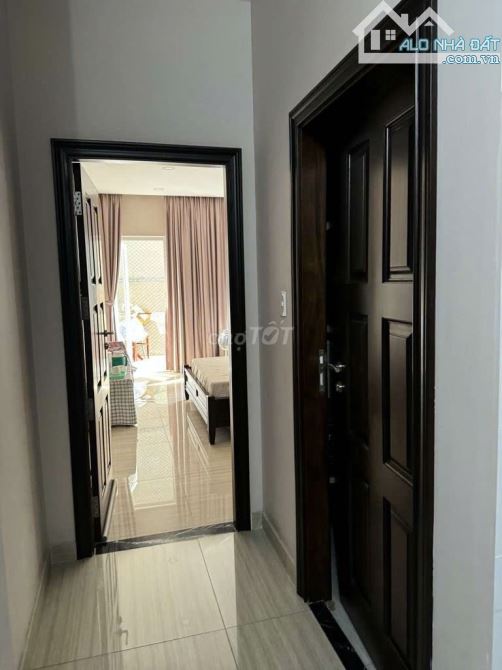 Bán Nhà Mặt Tiền Số: 266 Huỳnh Văn Bánh, Phường 11, Quận Phú Nhuận. DT: 110,1m2 - 5 Tầng - 1