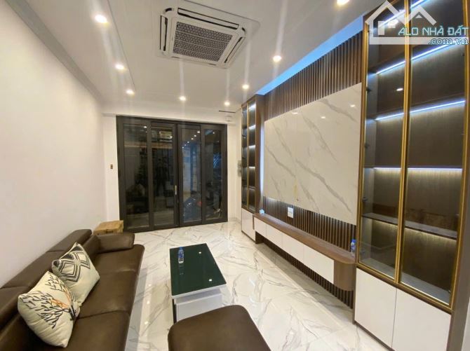 Cho thuê nhà Đào Tấn, Ba Đình – 45m², 5 tầng, 4PN, full đồ, ngõ ô tô, 15 triệu/tháng - 1