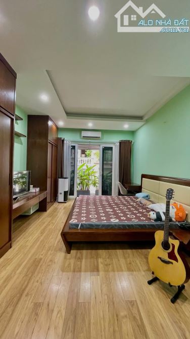 Bán Gấp NHà 4 Tầng, Lô Góc Phố Hoàng Quốc Việt, Nghĩa Đô 56m2 Đường 7m vỉa hè to, hơn 16tỷ - 12