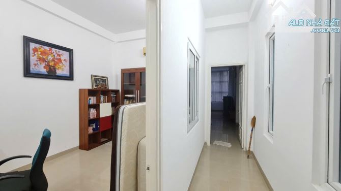 ✅Bán Nhanh Nhà đẹp 3 tầng mặt tiền đường Mê Linh , Nha Trang, - 1